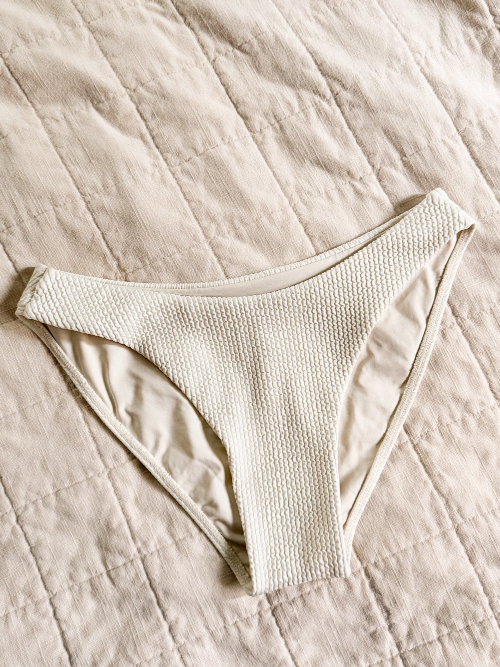 MONDAY Byron Ribbed Ivory Bikini Bottom Small